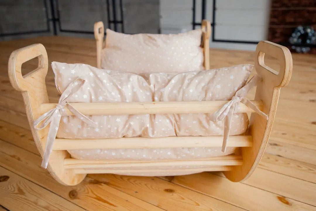 Bujak Drewniany Montessori + Poduszka – Przyrządy Wspinaczkowe dla Dzieci 1-7 lat